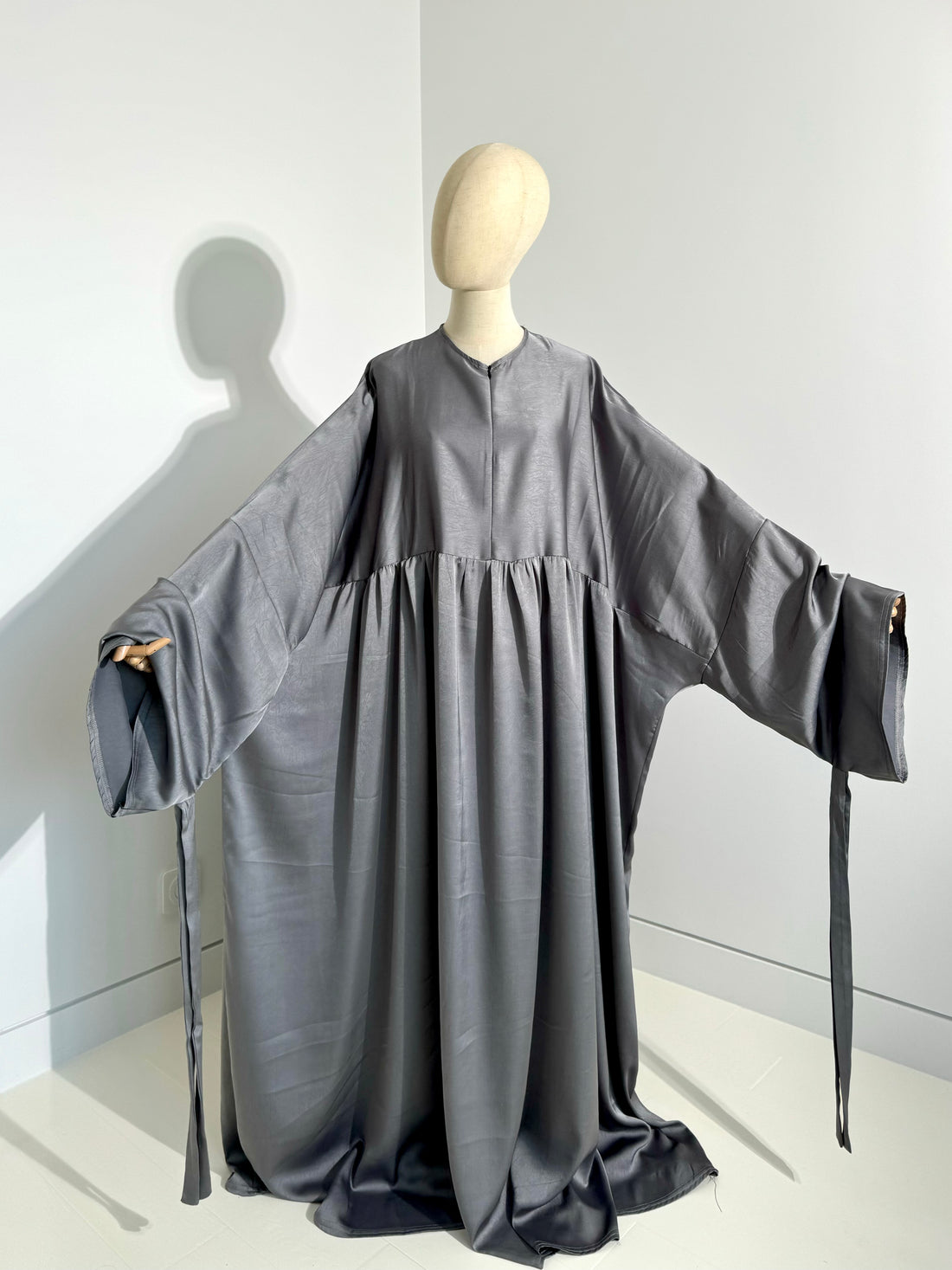 Abaya An-Nissa